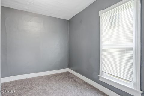 Tiny photo for 337 Mcdougal Street, Fostoria, OH 44830 (MLS # 10007516)
