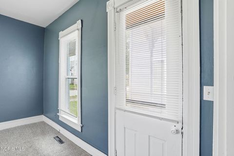 Tiny photo for 337 Mcdougal Street, Fostoria, OH 44830 (MLS # 10007516)