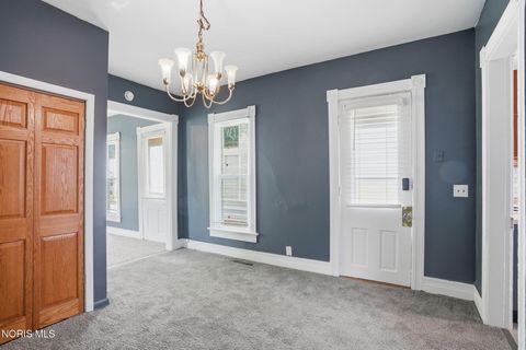 Tiny photo for 337 Mcdougal Street, Fostoria, OH 44830 (MLS # 10007516)