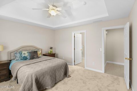 Tiny photo for 10835 S Lakes Drive, Perrysburg, OH 43551 (MLS # 10005518)