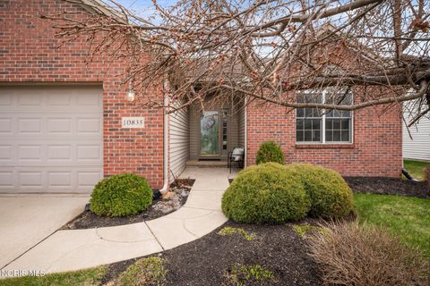 Tiny photo for 10835 S Lakes Drive, Perrysburg, OH 43551 (MLS # 10005518)