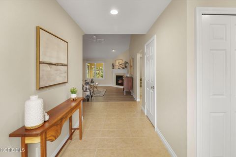 Tiny photo for 10835 S Lakes Drive, Perrysburg, OH 43551 (MLS # 10005518)