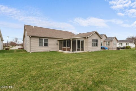 Tiny photo for 10835 S Lakes Drive, Perrysburg, OH 43551 (MLS # 10005518)