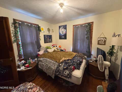 Tiny photo for 950 Washington Avenue, Defiance, OH 43512 (MLS # 10010253)