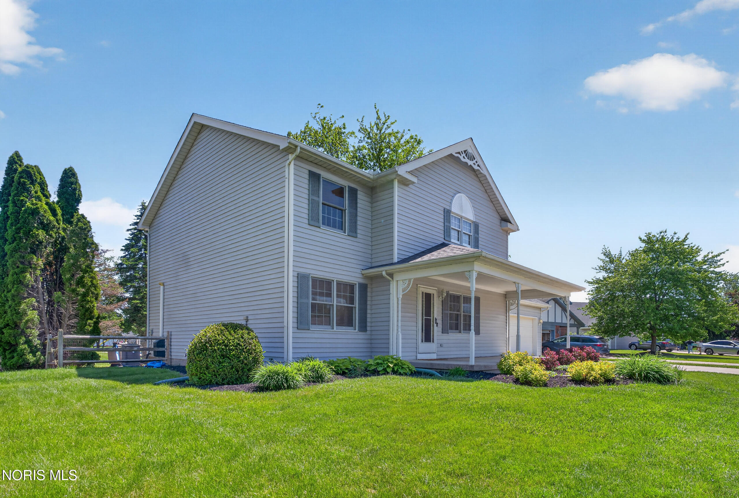 615 Holbrook Court