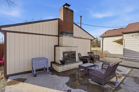 Tiny photo for 5815 W Bancroft Street, Toledo, OH 43615 (MLS # 10004433)