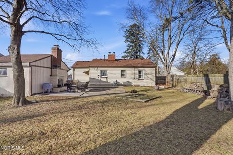 Tiny photo for 5815 W Bancroft Street, Toledo, OH 43615 (MLS # 10004433)