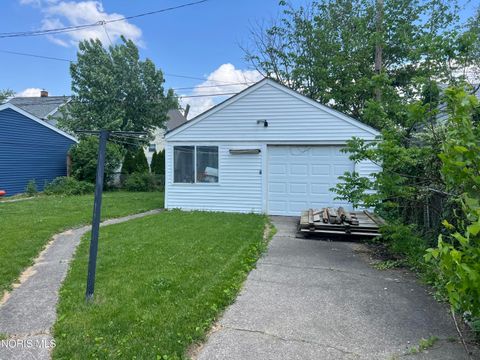 Tiny photo for 4846 295th Street, Toledo, OH 43611 (MLS # 10008013)