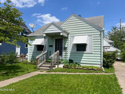 Photo of 4846 295th Street, Toledo, OH 43611 (MLS # 10008013)