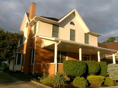 Homes For Sale - 25 W Main Street<br/> Leipsic, OH 45856