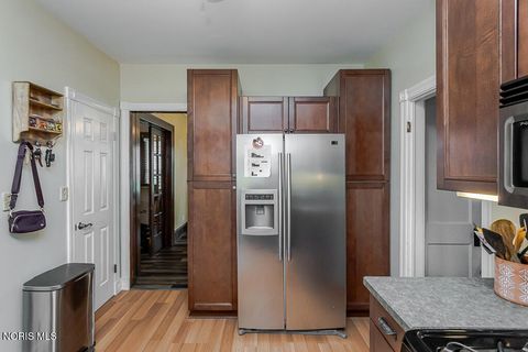 Tiny photo for 3402 Beverly Drive, Toledo, OH 43614 (MLS # 10006178)