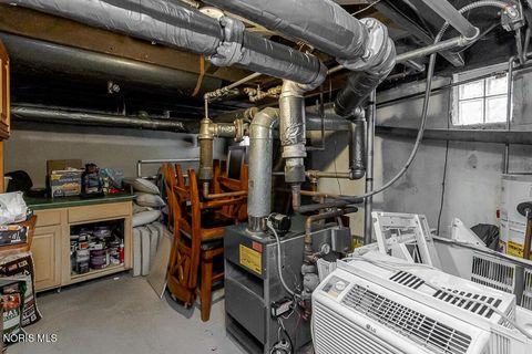 Tiny photo for 3402 Beverly Drive, Toledo, OH 43614 (MLS # 10006178)