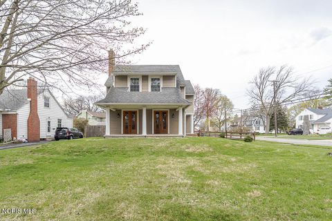 Tiny photo for 3402 Beverly Drive, Toledo, OH 43614 (MLS # 10006178)