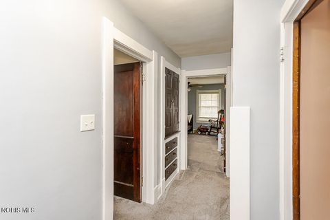 Tiny photo for 3402 Beverly Drive, Toledo, OH 43614 (MLS # 10006178)