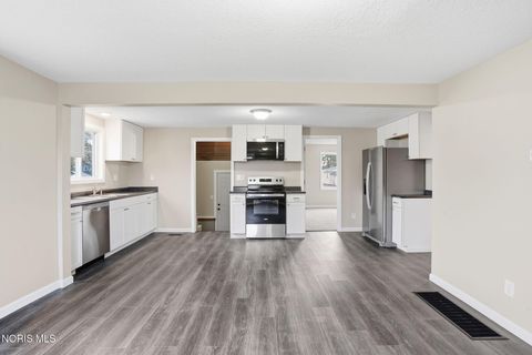 Tiny photo for 243 Monroe Avenue, Findlay, OH 45840 (MLS # 10005188)