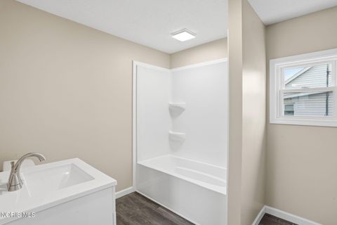 Tiny photo for 243 Monroe Avenue, Findlay, OH 45840 (MLS # 10005188)