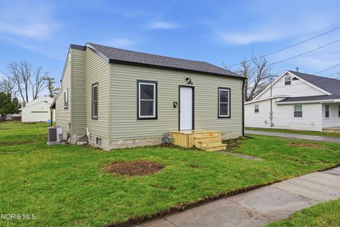 Tiny photo for 243 Monroe Avenue, Findlay, OH 45840 (MLS # 10005188)