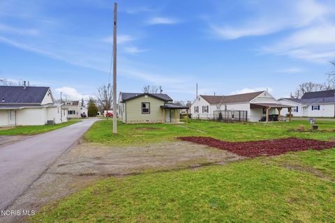 Tiny photo for 243 Monroe Avenue, Findlay, OH 45840 (MLS # 10005188)
