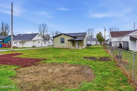 Tiny photo for 243 Monroe Avenue, Findlay, OH 45840 (MLS # 10005188)