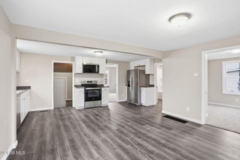 Tiny photo for 243 Monroe Avenue, Findlay, OH 45840 (MLS # 10005188)