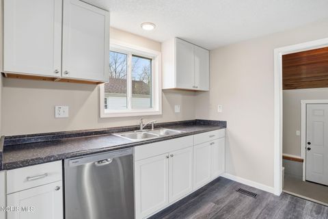 Tiny photo for 243 Monroe Avenue, Findlay, OH 45840 (MLS # 10005188)