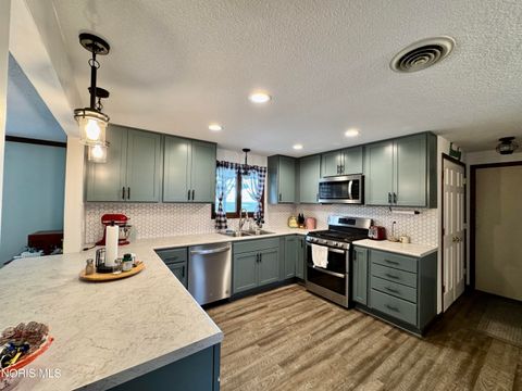 Tiny photo for 419 Cardinal Drive, Bryan, OH 43506 (MLS # 10006248)