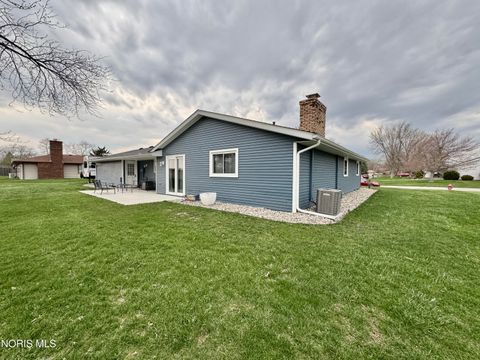 Tiny photo for 419 Cardinal Drive, Bryan, OH 43506 (MLS # 10006248)