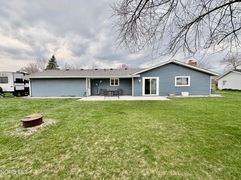 Tiny photo for 419 Cardinal Drive, Bryan, OH 43506 (MLS # 10006248)