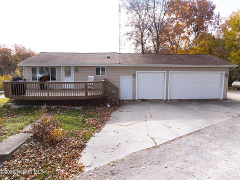 Photo of 14817 Road 171, Defiance, OH 43512 (MLS # 10001147)