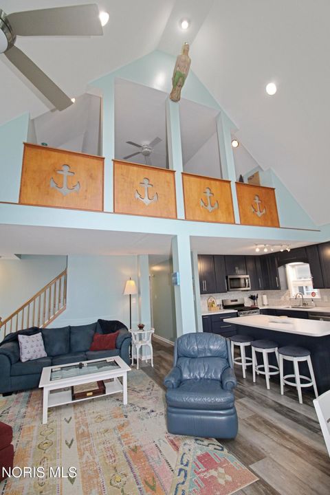 Tiny photo for 1531 N Compass Avenue, Port Clinton, OH 43452 (MLS # 10007276)
