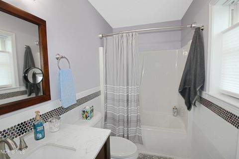 Tiny photo for 1531 N Compass Avenue, Port Clinton, OH 43452 (MLS # 10007276)