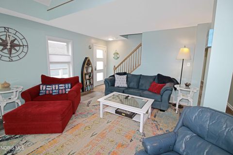 Tiny photo for 1531 N Compass Avenue, Port Clinton, OH 43452 (MLS # 10007276)