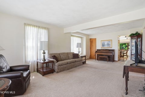Tiny photo for 7918 County Road 313, Findlay, OH 45840 (MLS # 10008612)