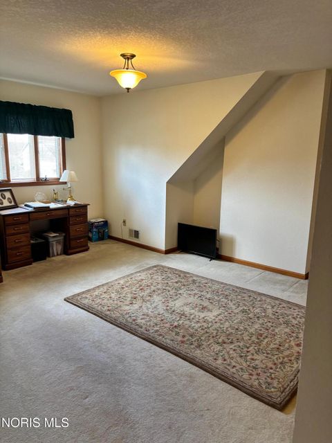 Tiny photo for 6901 Heather Cove Place, Maumee, OH 43537 (MLS # 10006518)