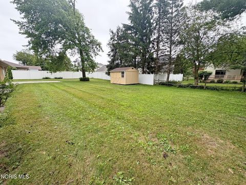 Tiny photo for 1445 Conneaut Avenue, Bowling Green, OH 43402 (MLS # 10009323)