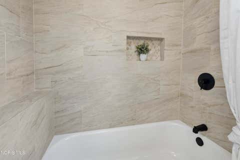 Tiny photo for 1039 Wright Avenue, Toledo, OH 43609 (MLS # 10011621)