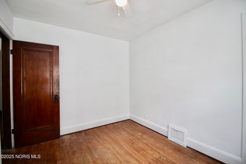 Tiny photo for 3904 Burton Avenue, Toledo, OH 43612 (MLS # 10002150)