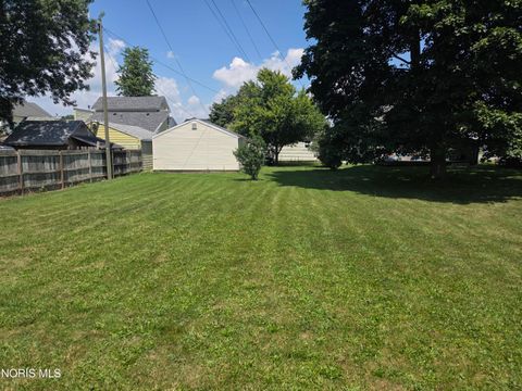 Tiny photo for 709 Putnam Street, Findlay, OH 45840 (MLS # 10010270)