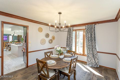 Tiny photo for 6957 Cloister Road, Toledo, OH 43617 (MLS # 10006323)