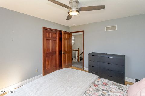 Tiny photo for 6957 Cloister Road, Toledo, OH 43617 (MLS # 10006323)