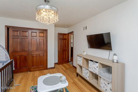 Tiny photo for 6957 Cloister Road, Toledo, OH 43617 (MLS # 10006323)