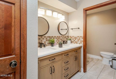 Tiny photo for 6957 Cloister Road, Toledo, OH 43617 (MLS # 10006323)