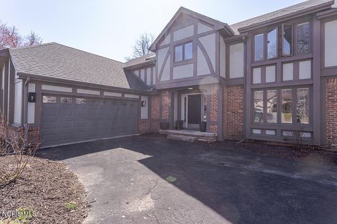 Tiny photo for 6957 Cloister Road, Toledo, OH 43617 (MLS # 10006323)
