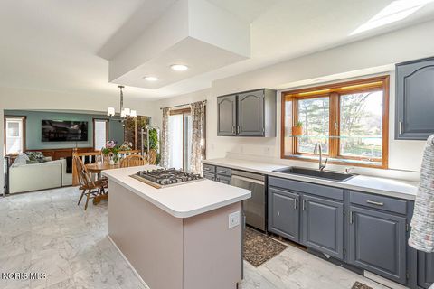 Tiny photo for 6957 Cloister Road, Toledo, OH 43617 (MLS # 10006323)