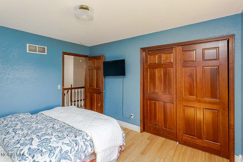 Tiny photo for 6957 Cloister Road, Toledo, OH 43617 (MLS # 10006323)