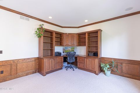Tiny photo for 7443 Scandinavia Drive, Maumee, OH 43537 (MLS # 10007134)