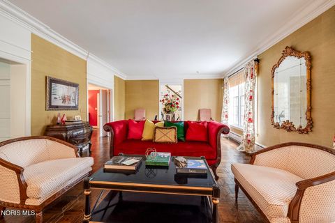 Tiny photo for 3000 Valley View Drive, Ottawa Hills, OH 43615 (MLS # 10005920)