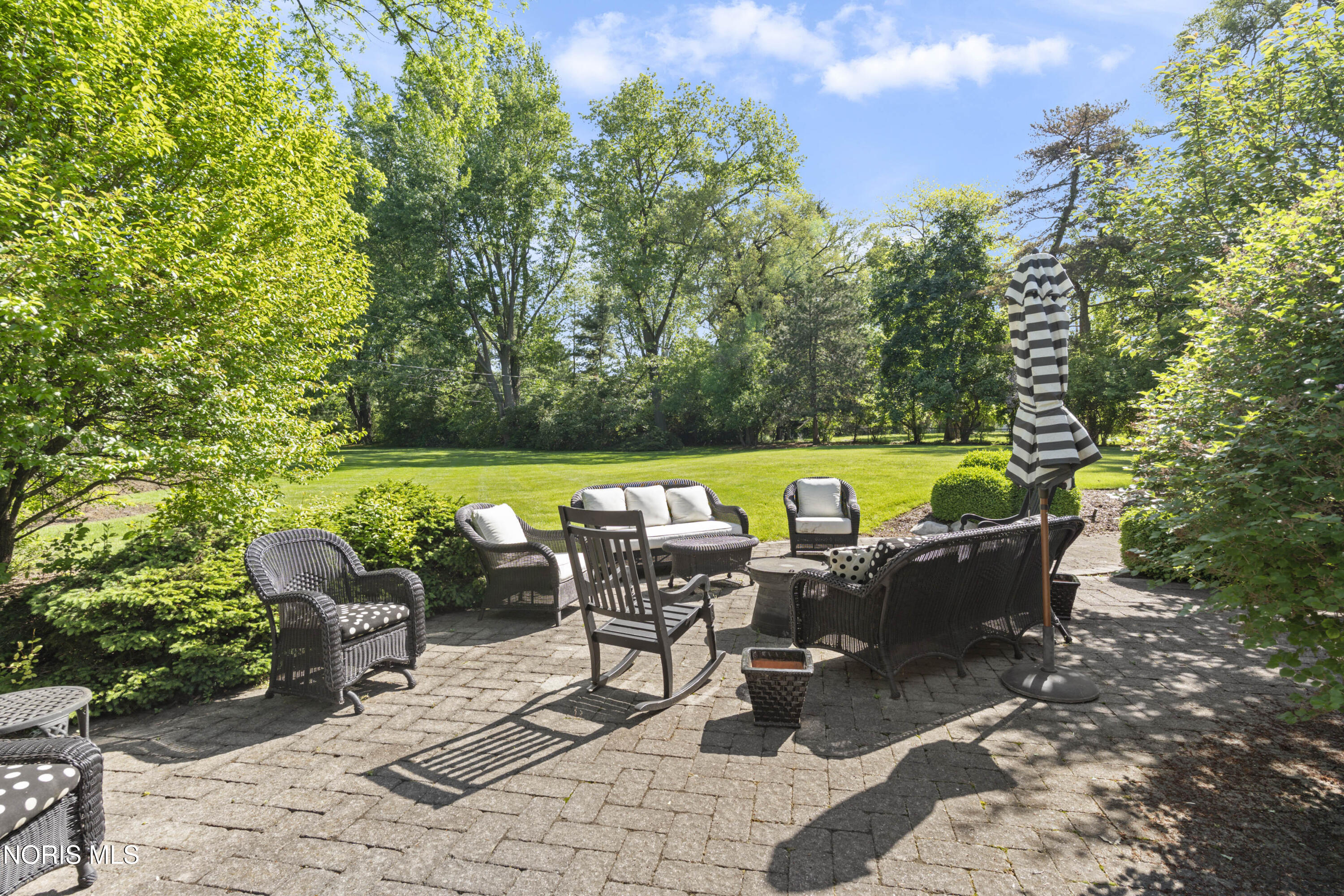 Ottawa Hills, Ohio, 43615, United States, 5 Bedrooms Bedrooms, ,6 BathroomsBathrooms,Residential,Active,2035689