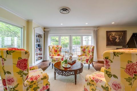 Tiny photo for 3000 Valley View Drive, Ottawa Hills, OH 43615 (MLS # 10005920)