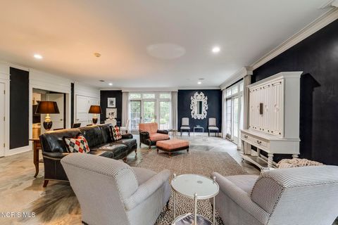 Tiny photo for 3000 Valley View Drive, Ottawa Hills, OH 43615 (MLS # 10005920)